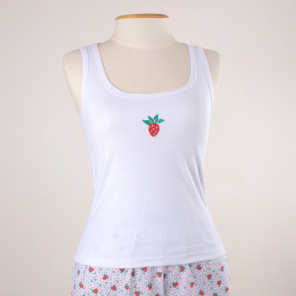 Pijama feminino curto regata bordado morango de algodão
